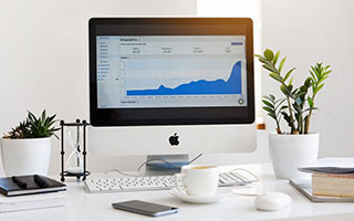 【战术拆解】杰伦布朗最后时刻被换下，球迷都懂了：关键镜头被切走